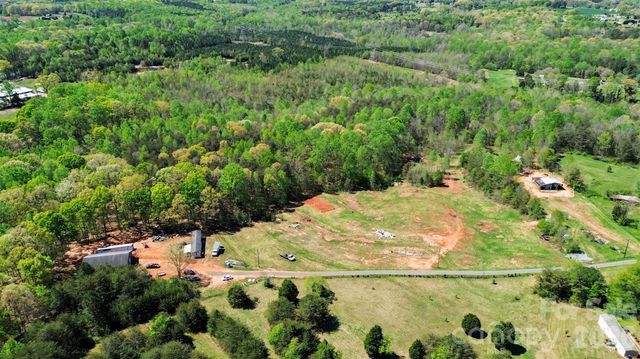 221 Cullen Lane, Statesville, NC 28625