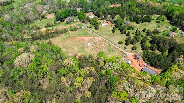 221 Cullen Lane, Statesville, NC 28625