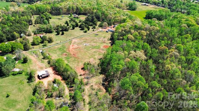 221 Cullen Lane, Statesville, NC 28625