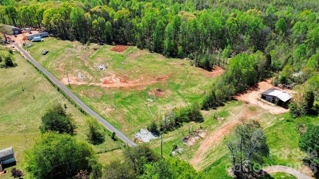 221 Cullen Lane, Statesville, NC 28625