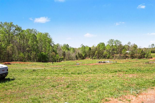 221 Cullen Lane, Statesville, NC 28625