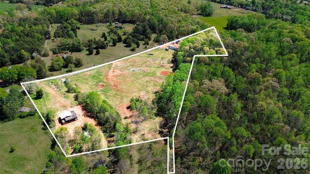 221 Cullen Lane, Statesville, NC 28625