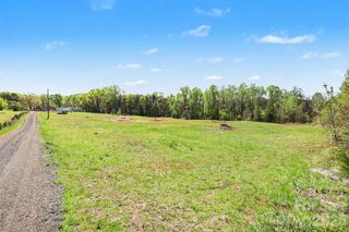 221 Cullen Lane, Statesville, NC 28625