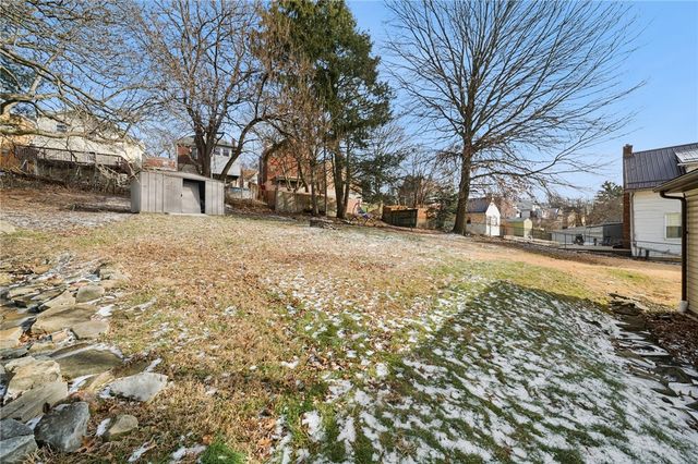 1627 Creedmoor Ave, Brookline, PA 15226