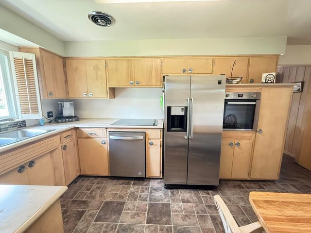 4719 Morningside Drive, Bay City, MI 48706