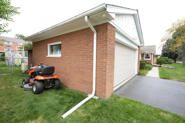 4719 Morningside Drive, Bay City, MI 48706