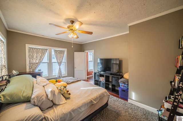 815 N 22nd St, Paducah, KY 42001