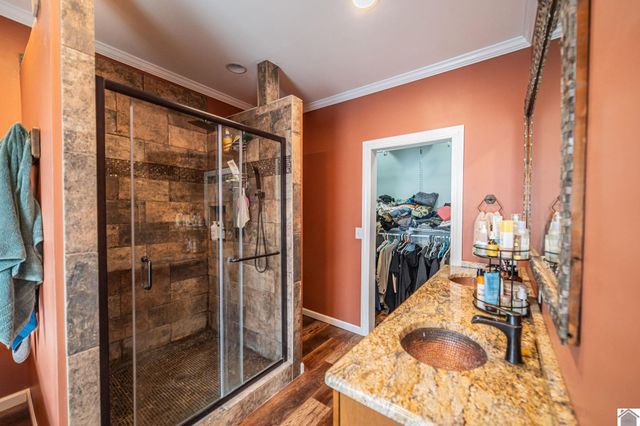 815 N 22nd St, Paducah, KY 42001