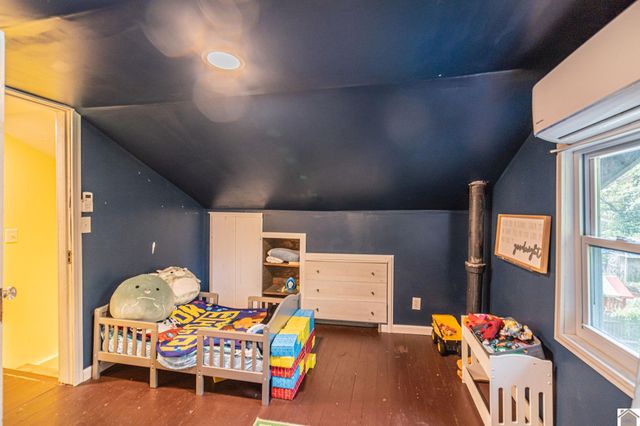 815 N 22nd St, Paducah, KY 42001