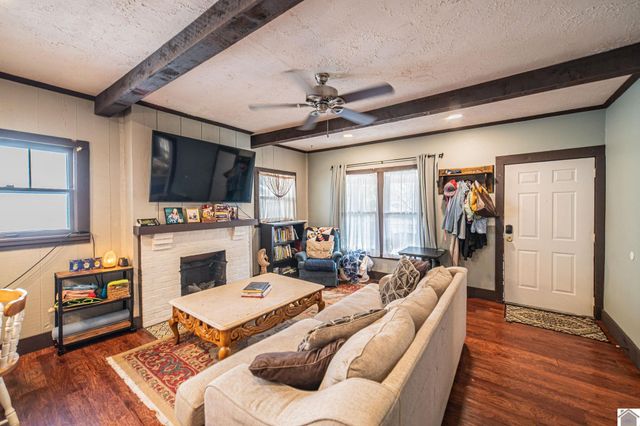 815 N 22nd St, Paducah, KY 42001