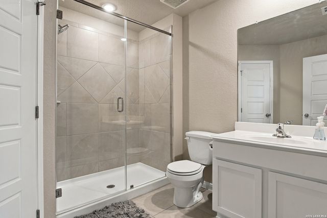155 ARCHED OAK LOOP, Floresville, TX 78114