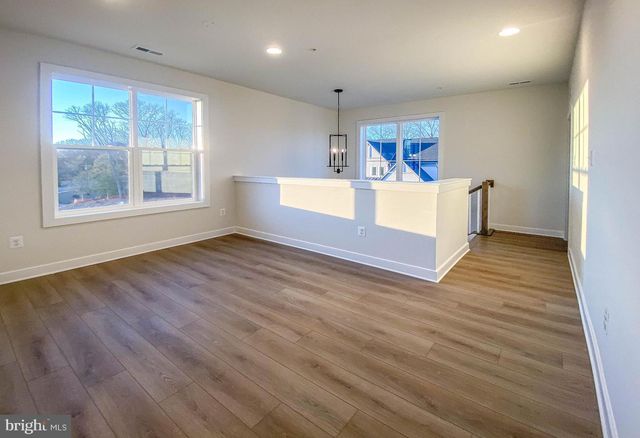 205 CAHILL AVE, Severna Park, MD 21146