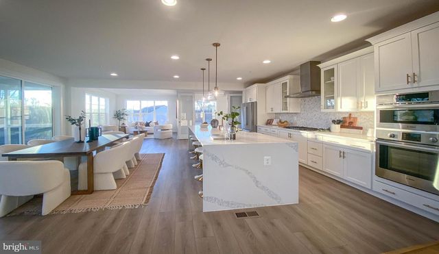 205 CAHILL AVE, Severna Park, MD 21146