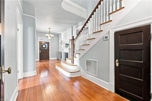 535 Hampton PL, Portsmouth, VA 23704