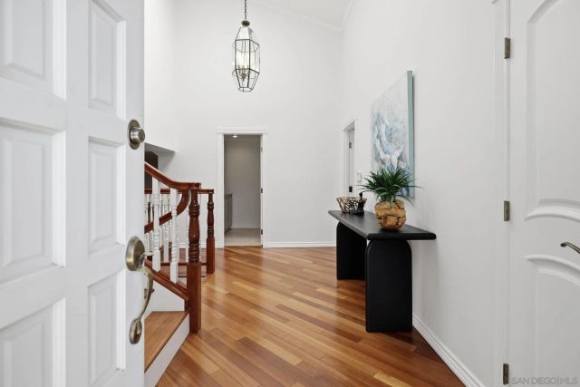 2055 Caminito San Nicholas, La Jolla, CA 92037