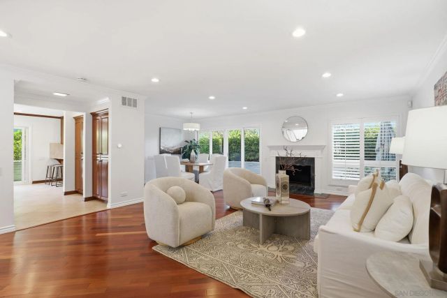 2055 Caminito San Nicholas, La Jolla, CA 92037