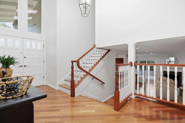 2055 Caminito San Nicholas, La Jolla, CA 92037