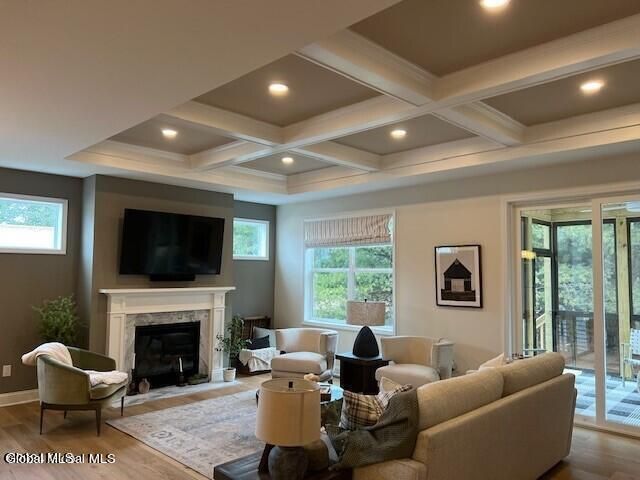 7 Wistmans Way, Wilton, NY 12866