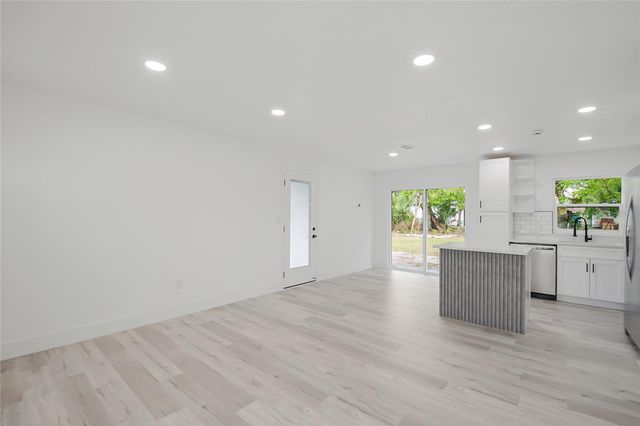 3307 MAHALIA PLACE, Orlando, FL 32805