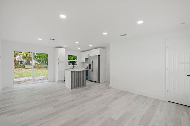 3307 MAHALIA PLACE, Orlando, FL 32805