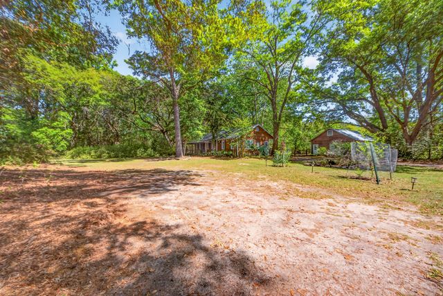 7275 Highway 162, Hollywood, SC 29449