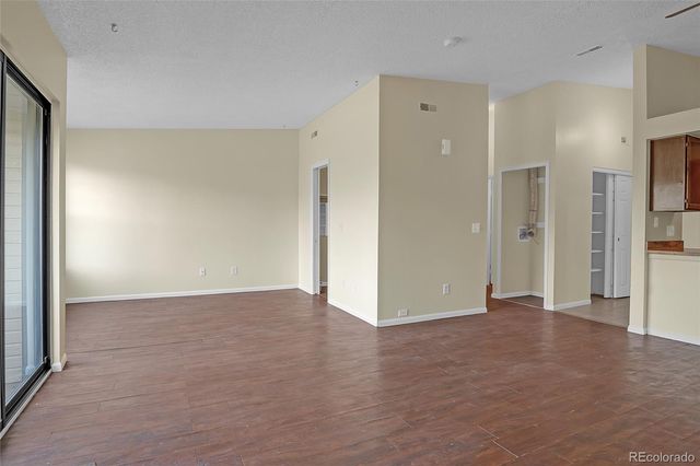 467 S Memphis Way 17, Aurora, CO 80017