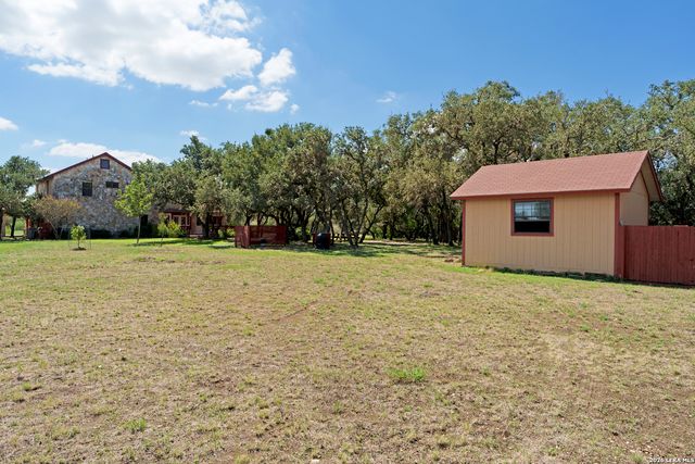 13415 SLEEPY OAKS LN, San Antonio, TX 78253
