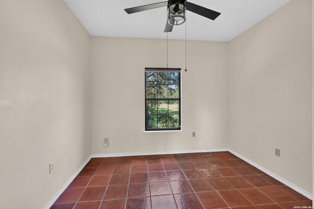 13415 SLEEPY OAKS LN, San Antonio, TX 78253
