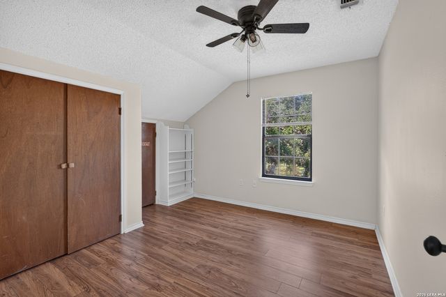 13415 SLEEPY OAKS LN, San Antonio, TX 78253