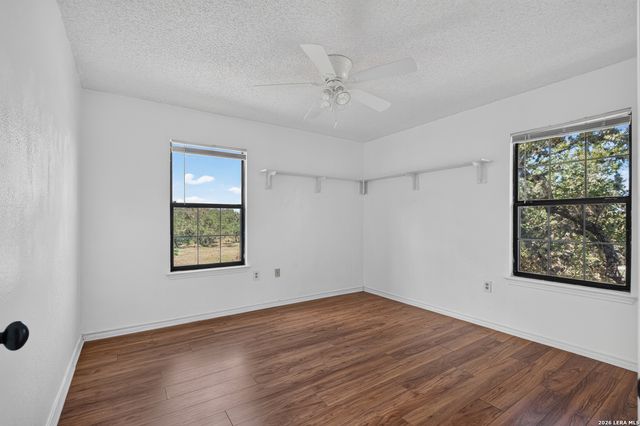 13415 SLEEPY OAKS LN, San Antonio, TX 78253