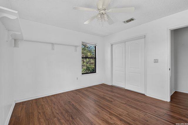 13415 SLEEPY OAKS LN, San Antonio, TX 78253