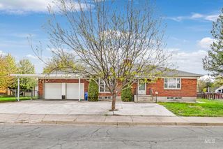 390 Maurice Street North , Twin Falls, Twin Falls, ID 83301