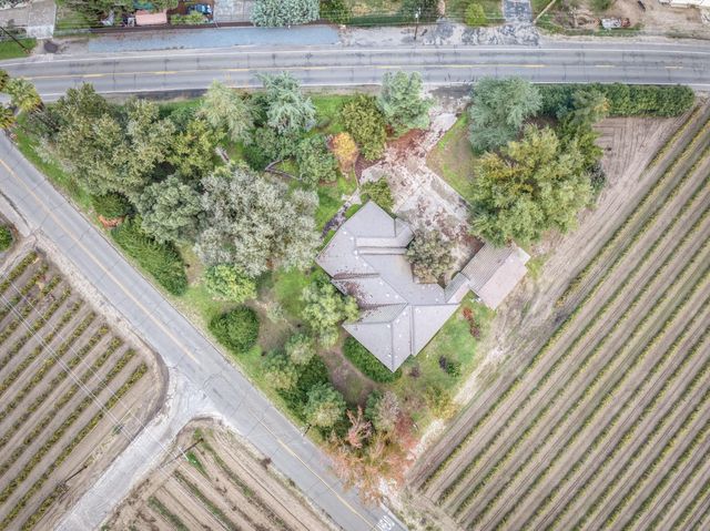 10477 S Cornelia Avenue, Fresno, CA 93706