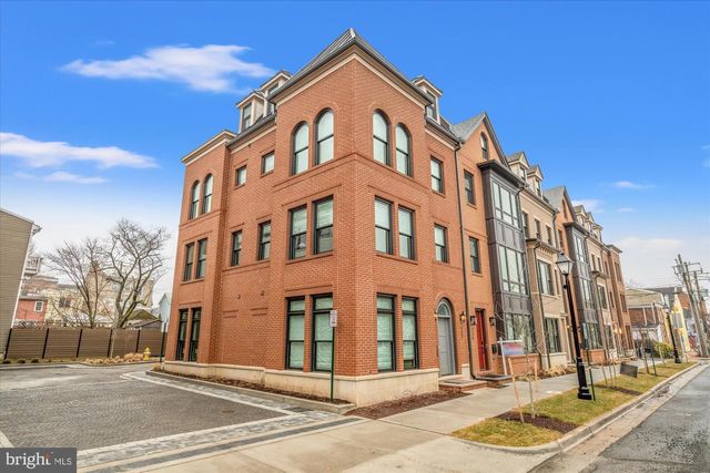 1328 CAMERON ST, Alexandria, VA 22314