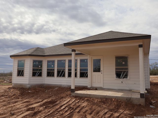 113 Greeley Drive, Floresville, TX 78114