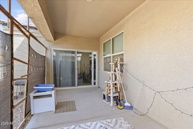 28658 N GEODE Drive, San Tan Valley, AZ 85143