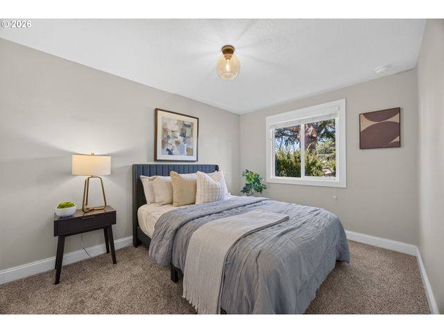 17330 Nw LONEROCK Ln, Beaverton, OR 97006