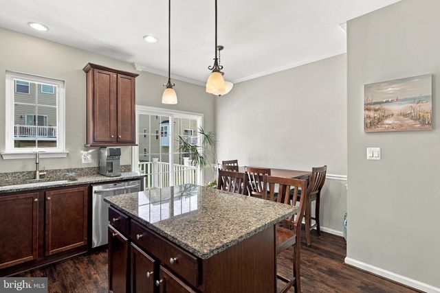 121 TREE LINE DR, Fredericksburg, VA 22405