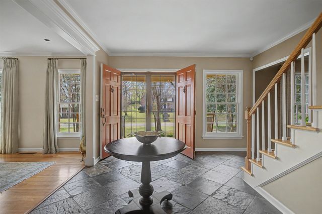 5722 SHADY GLEN RD, Memphis, TN 38120