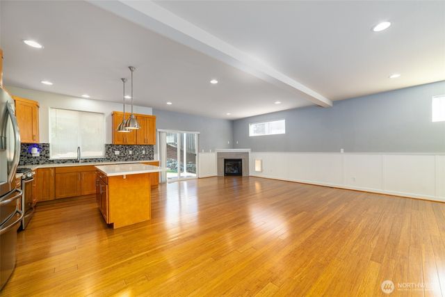 238 SW 154th Street, Burien, WA 98166