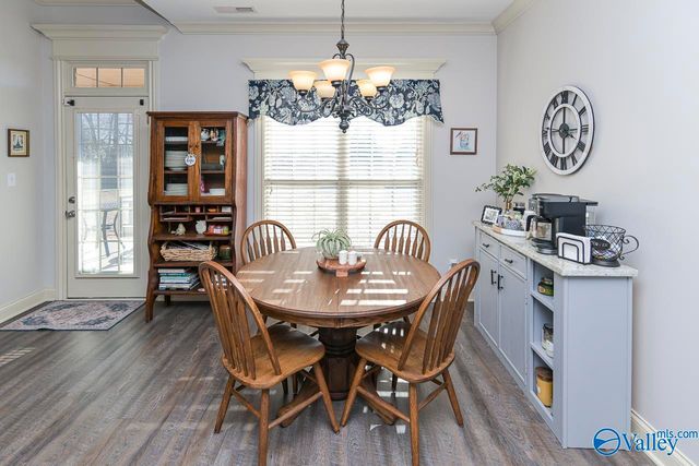 25166 Castlebury Drive, Athens, AL 35613