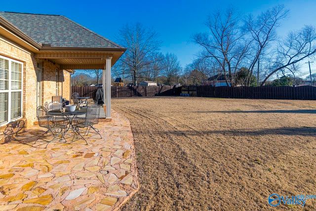 25166 Castlebury Drive, Athens, AL 35613
