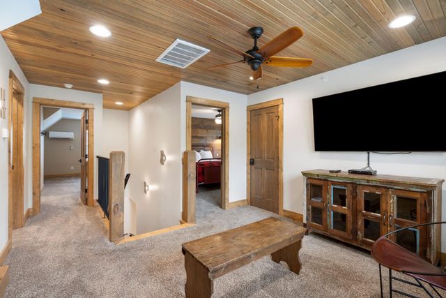 133 Carefree Lane 16, Kimberling City, MO 65686