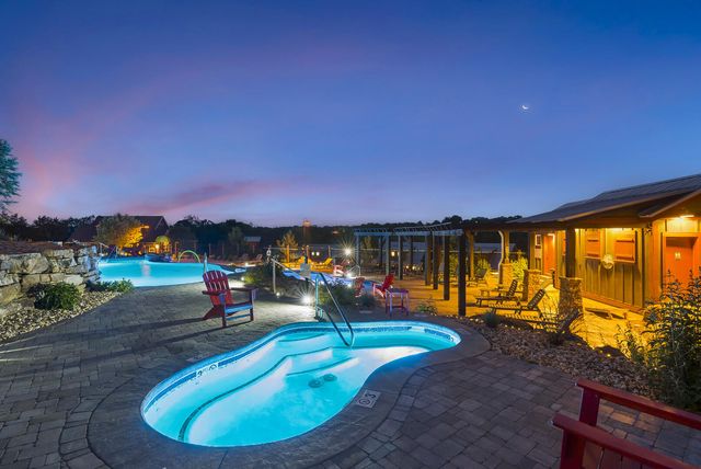 133 Carefree Lane 16, Kimberling City, MO 65686