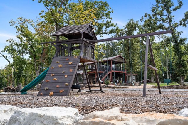 133 Carefree Lane 16, Kimberling City, MO 65686