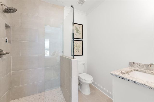 5602 Pine Street, Flowery Branch, GA 30542