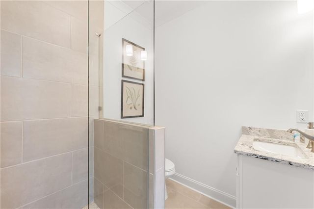 5602 Pine Street, Flowery Branch, GA 30542