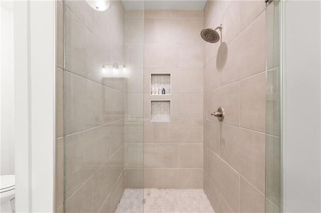 5602 Pine Street, Flowery Branch, GA 30542