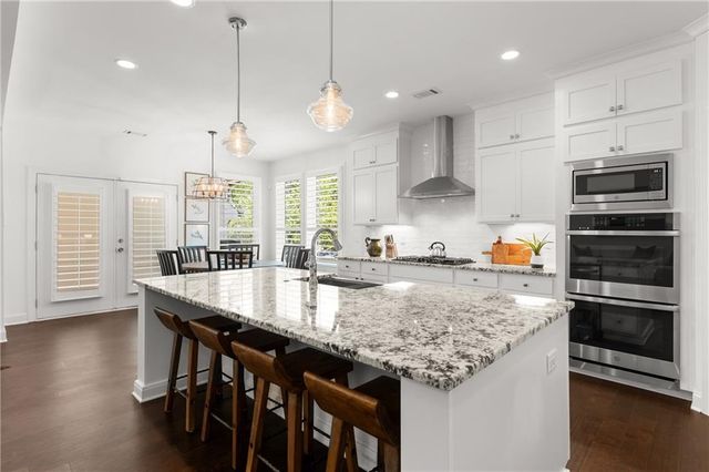 5602 Pine Street, Flowery Branch, GA 30542