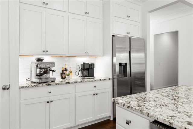 5602 Pine Street, Flowery Branch, GA 30542